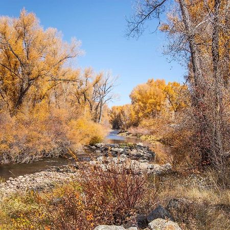 Riverfront Home With Bbq 2 Mi To Downtown Gunnison! Kültér fotó